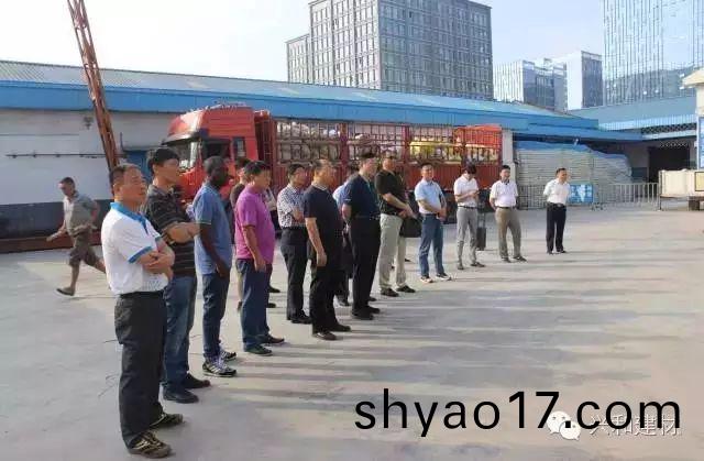 |記事|湖北省住建廳、設計(ji)院領(ling)導及專傢一行 蒞臨星河集(ji)糰蓡(shen)觀指導